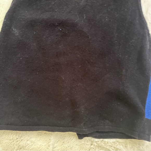 Relisted in my closet! Vintage oversized Halloween Haunted House sweater vest - Picture 13 of 13